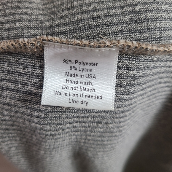 Louella By Ibtihaj Muhammad Sleeveless Open Front Cardigan - Picture 6 of 6